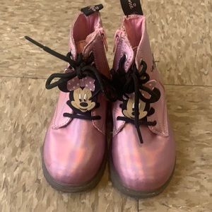Girls size 9 boots